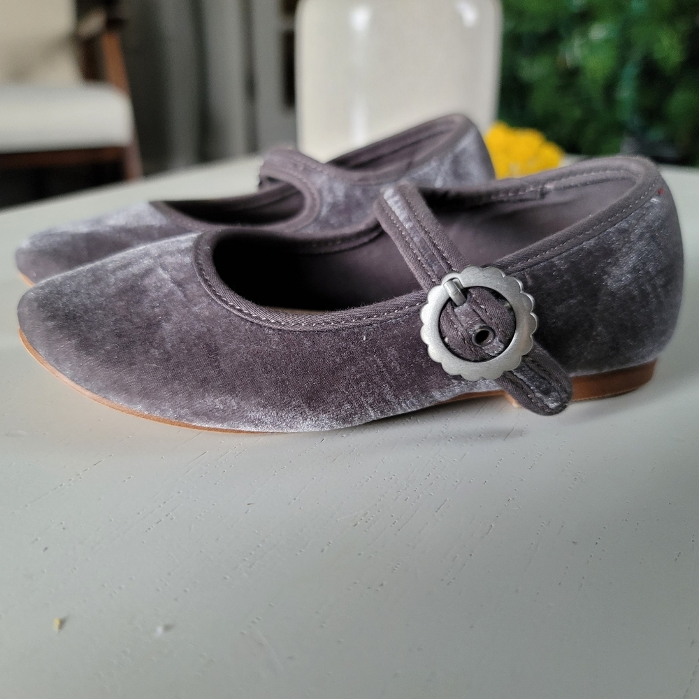 ZARA Baby Velvet Ballet Flats Size 26